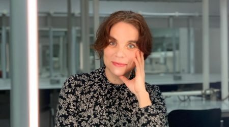 selfie manon 450x250